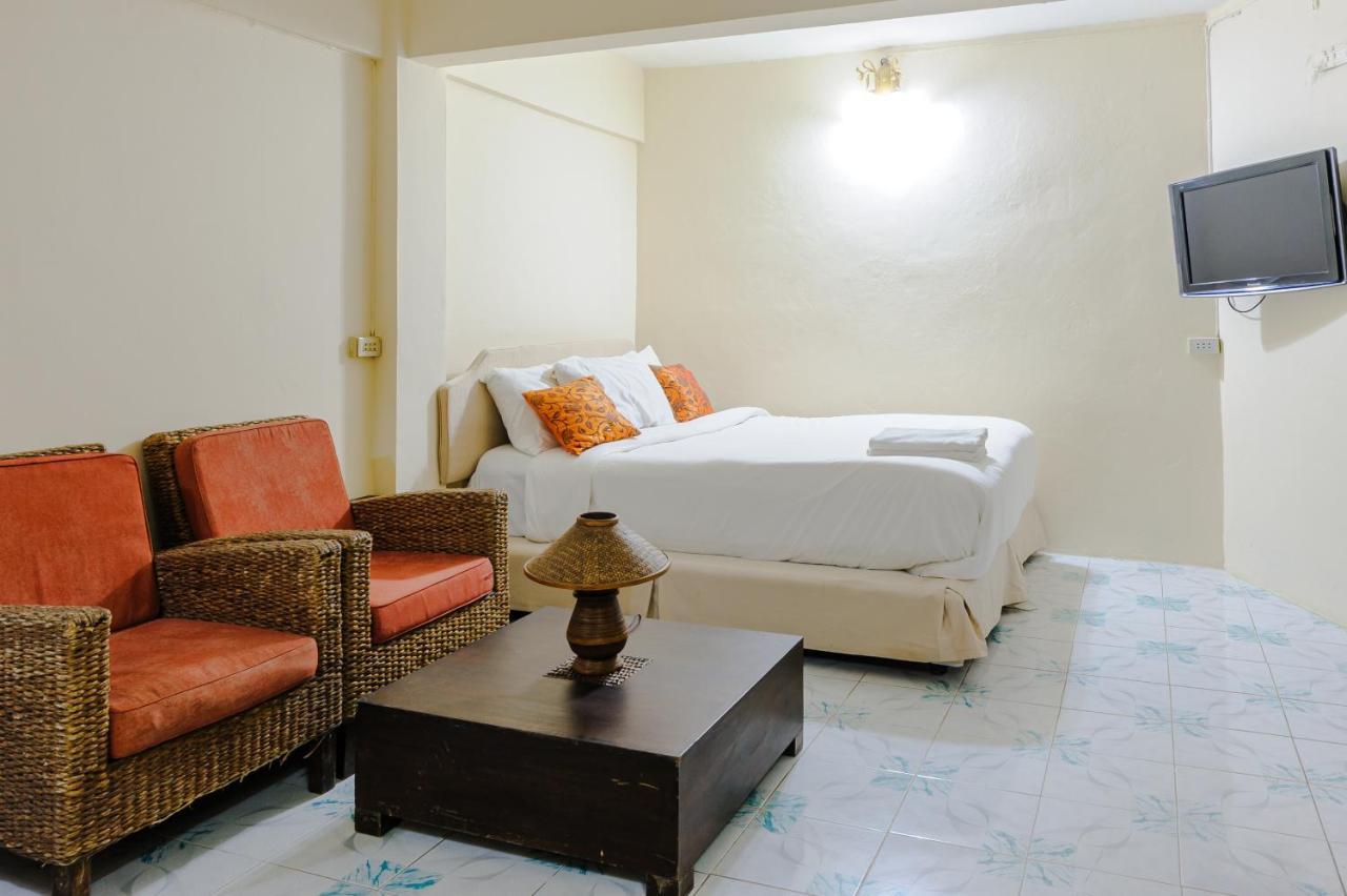 High5 Guesthouse باتايا المظهر الخارجي الصورة