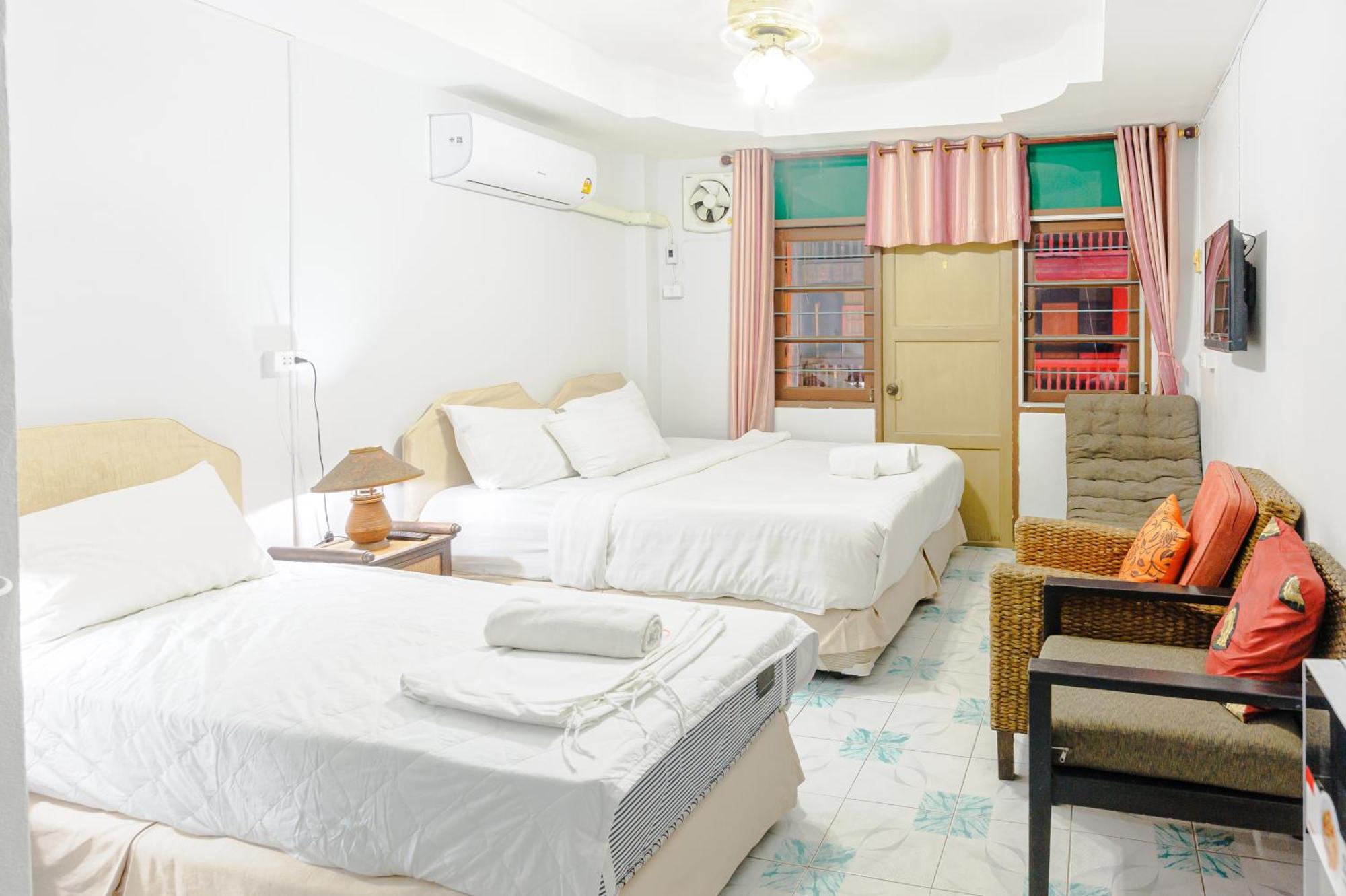 High5 Guesthouse باتايا المظهر الخارجي الصورة