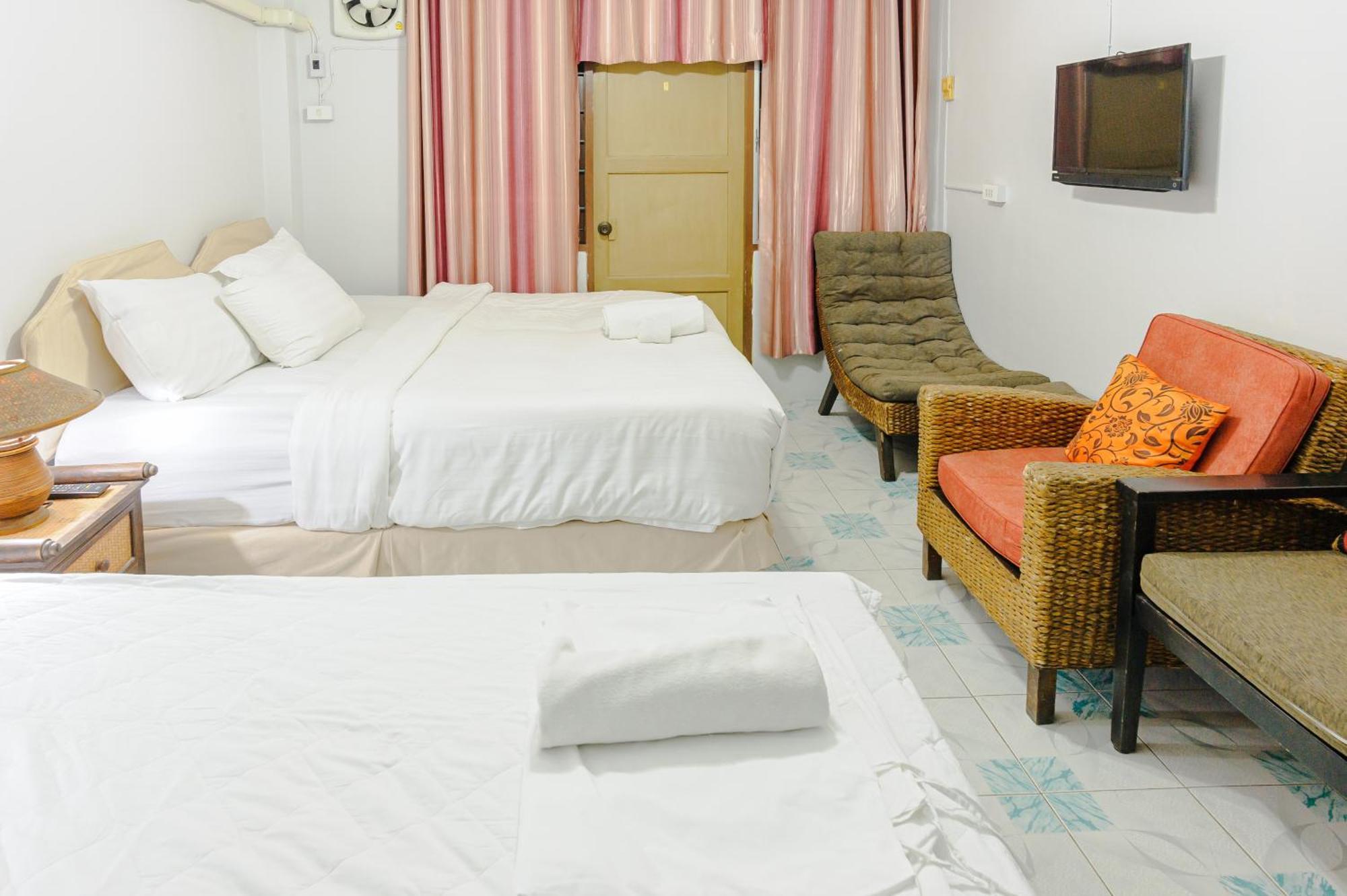High5 Guesthouse باتايا المظهر الخارجي الصورة